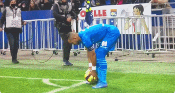 OMG赛后返图 shanji赛场怒吼咆哮！赛后Able与山鸡对视而笑