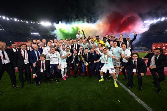 TL 3-0 C9：北美银河战舰彻底沉船！C9惨遭横扫无缘成都MSI